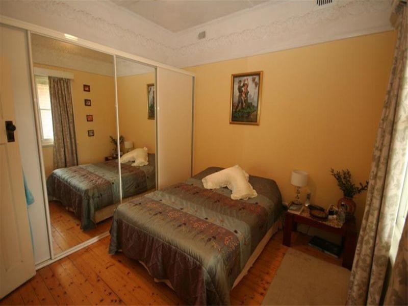 14 Fourth Street, Adamstown NSW 2289