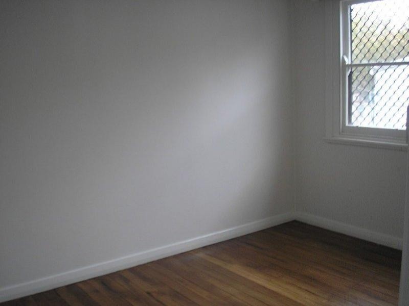 4 Gulliver Street, Hamilton NSW 2303