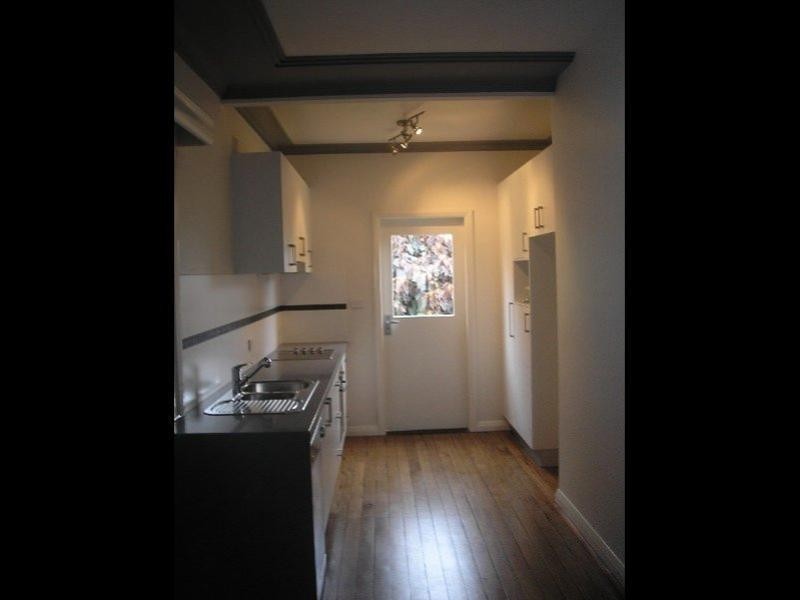 4 Gulliver Street, Hamilton NSW 2303