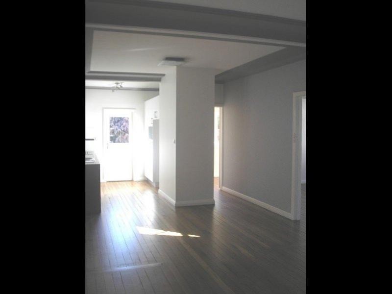 4 Gulliver Street, Hamilton NSW 2303