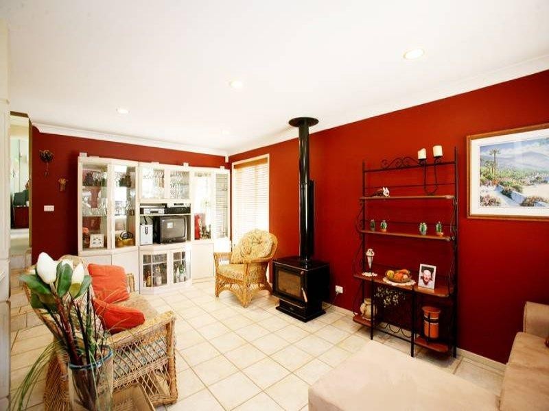 14 Tinglewood Drive, Tingira Heights NSW 2290