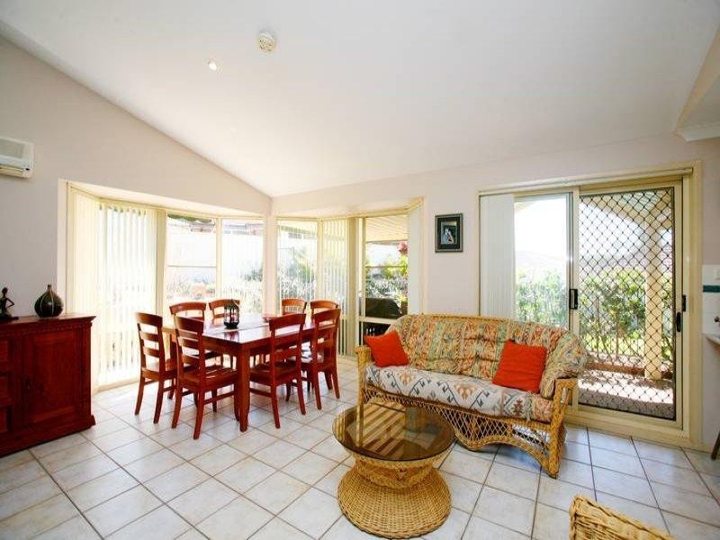 14 Tinglewood Drive, Tingira Heights NSW 2290