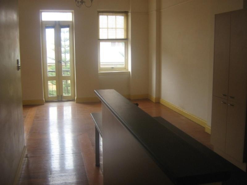 2/65 Hunter Street, Newcastle NSW 2300