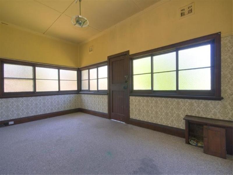 91 Stewart Avenue, Hamilton South NSW 2303