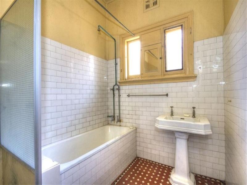 91 Stewart Avenue, Hamilton South NSW 2303