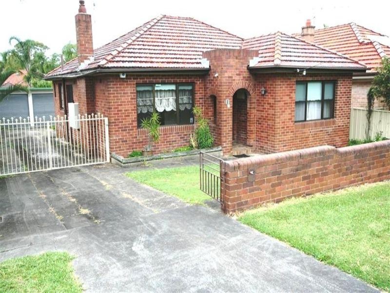 1 Cecil Avenue, Waratah NSW 2298