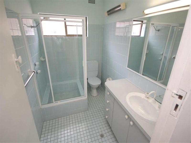 1 Cecil Avenue, Waratah NSW 2298