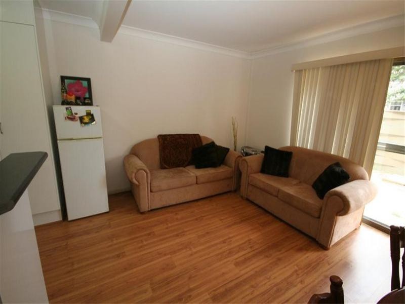 2/77 Bull Street, Cooks Hill NSW 2300