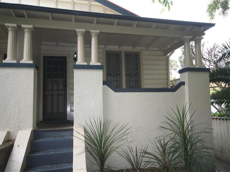 20 Swan Street, Cooks Hill NSW 2300