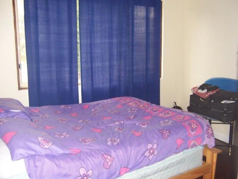 42 Elsdon Street, Redhead NSW 2290