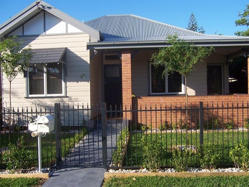 45 Corona Street, Hamilton NSW 2303