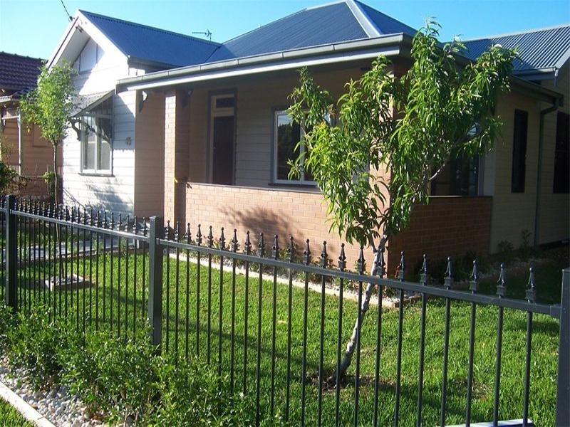 45 Corona Street, Hamilton NSW 2303