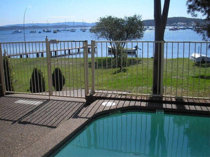 688a Pacific Highway, Belmont NSW 2280
