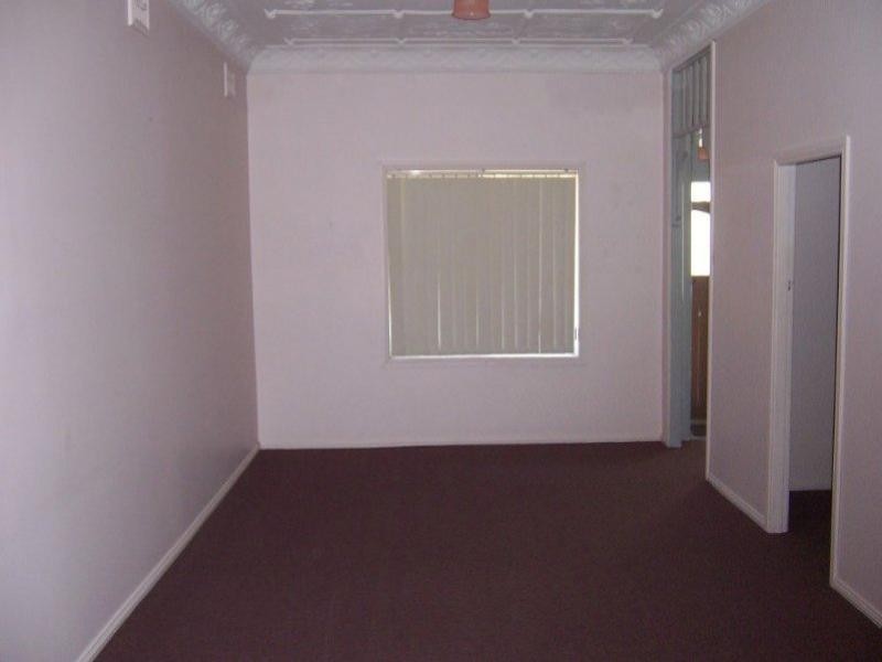 5 Dorothy Street, Hamilton NSW 2303