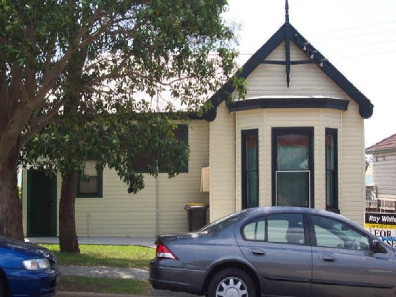 37B Woodstock Street, Mayfield NSW 2304