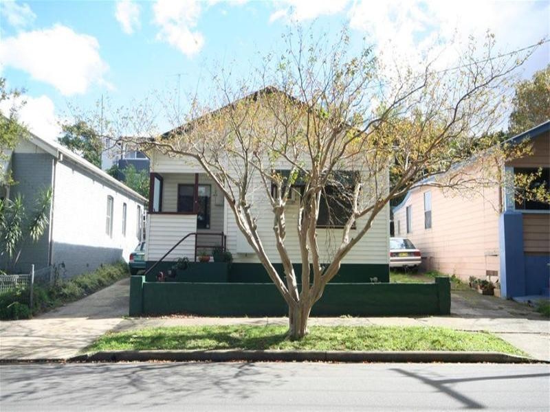 3 Kings Road, Tighes Hill NSW 2297