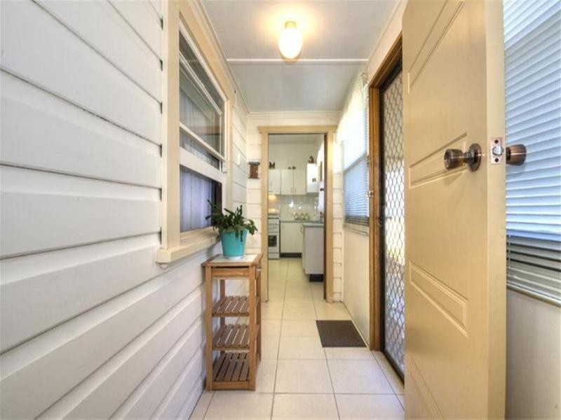 1 Phillips Street, Hamilton North NSW 2292