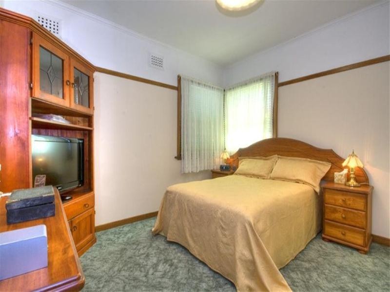 1 Phillips Street, Hamilton North NSW 2292