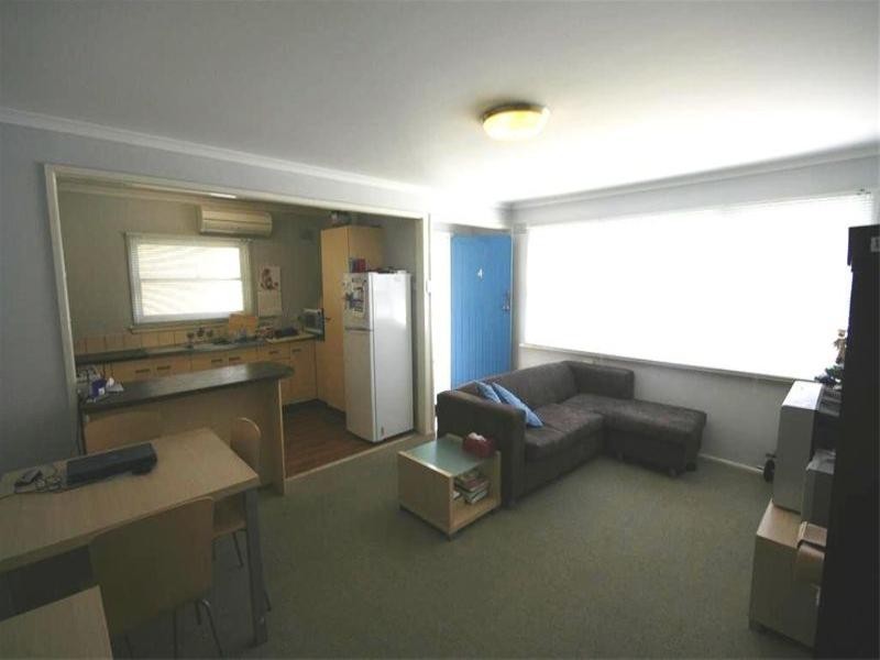 4/80 Selwyn Street, Merewether NSW 2291