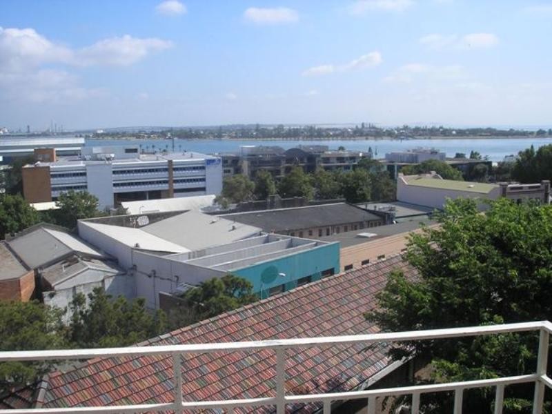 12/124 Church Street, Newcastle NSW 2300