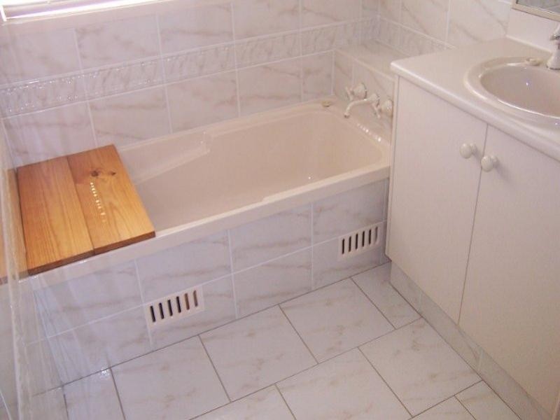 11 Smokebush Place, Garden Suburb NSW 2289