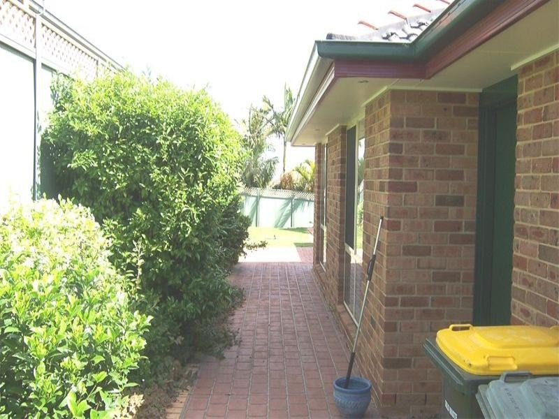 11 Smokebush Place, Garden Suburb NSW 2289