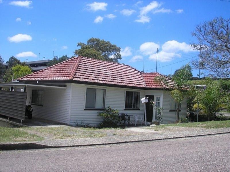 1 Hallvert Street, Charlestown NSW 2290