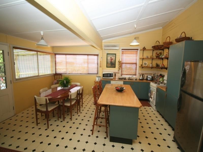 14 Fourth Street, Adamstown NSW 2289