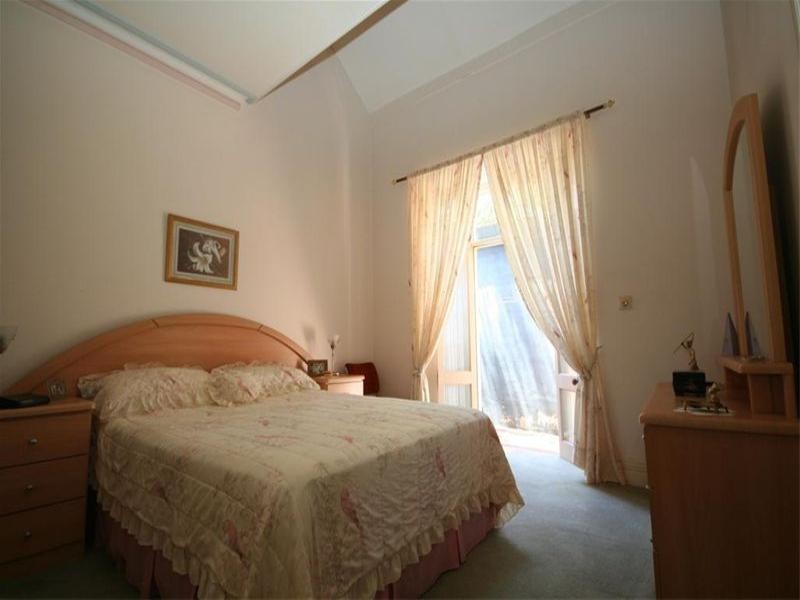 14 Lindsay Street, Hamilton NSW 2303