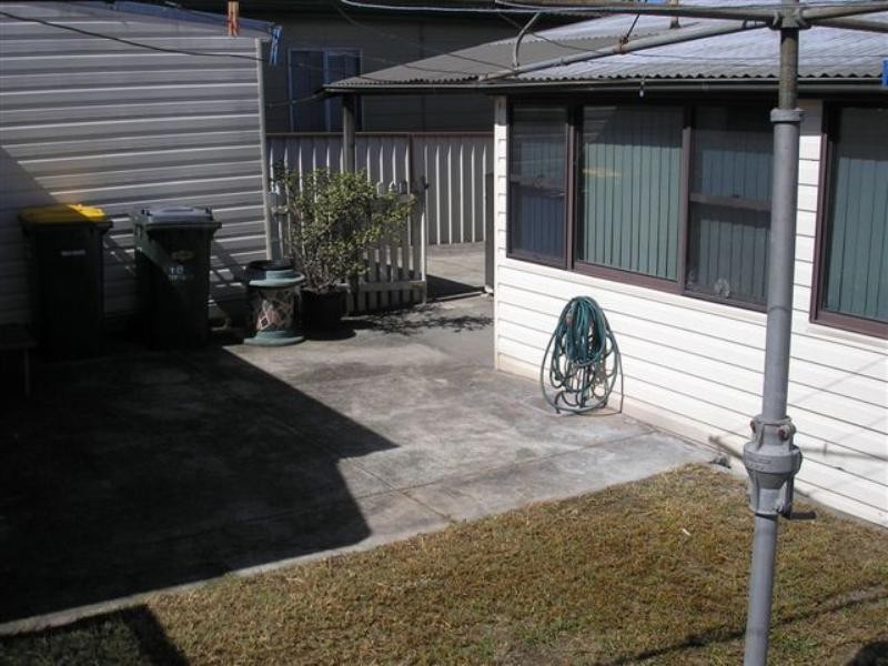 48 Pacific Highway, Gateshead NSW 2290