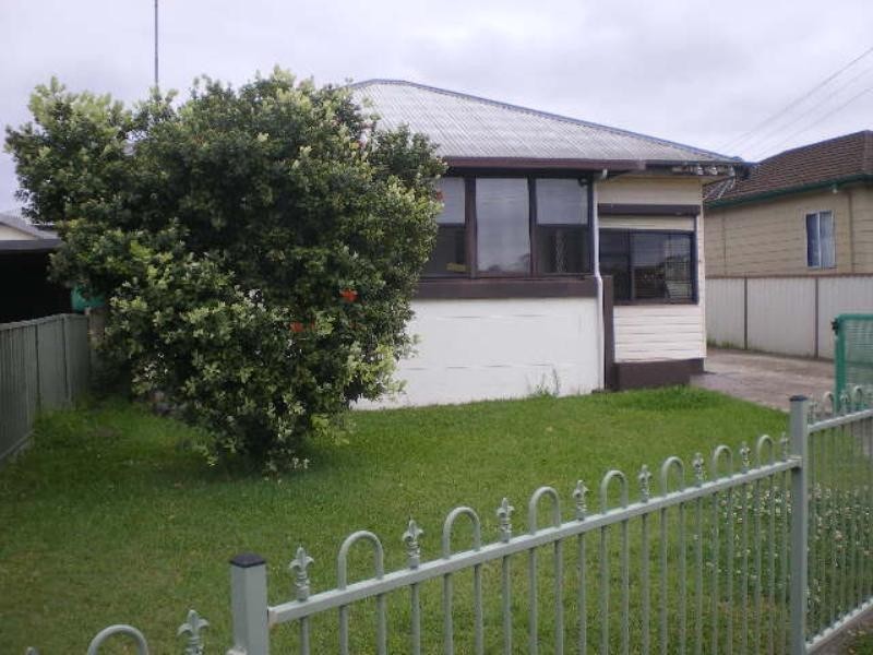 48 Pacific Highway, Gateshead NSW 2290