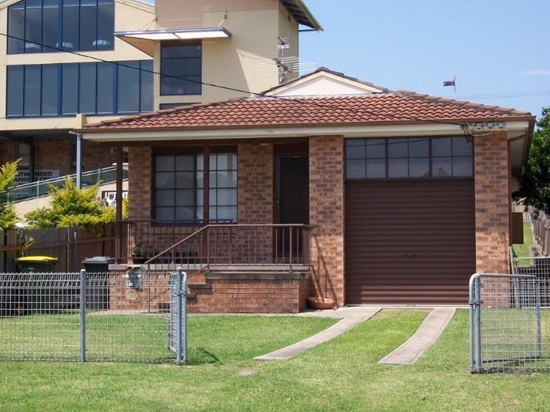 53 Date Street, Adamstown NSW 2289