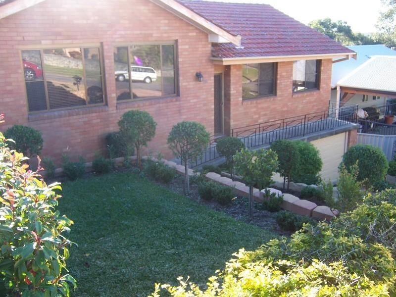 16 Sherburn Cresent, Charlestown NSW 2290