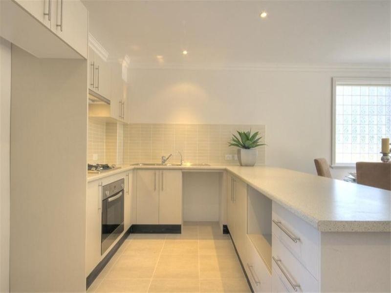 1-8/2A Henry Street, Tighes Hill NSW 2297
