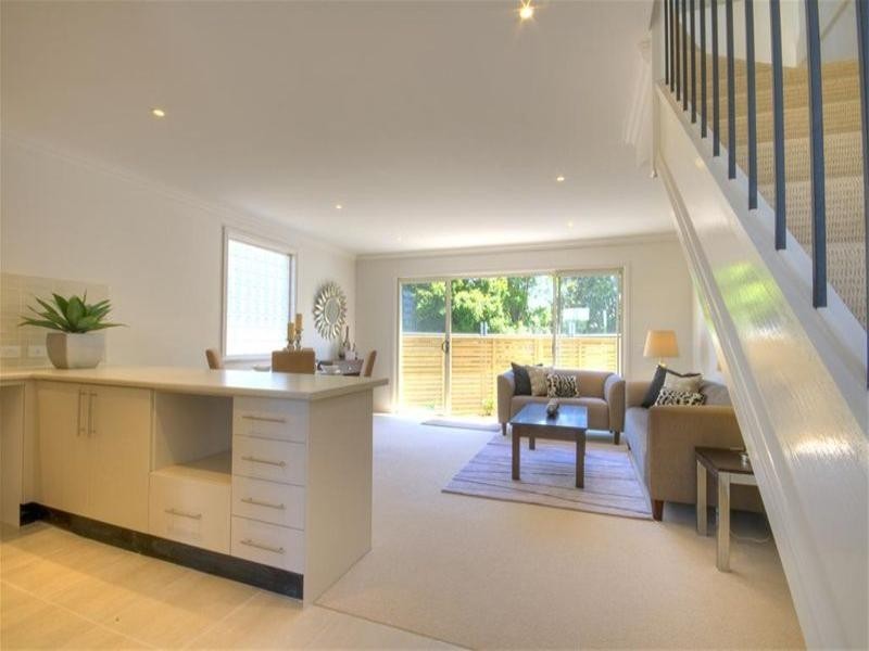 1-8/2A Henry Street, Tighes Hill NSW 2297