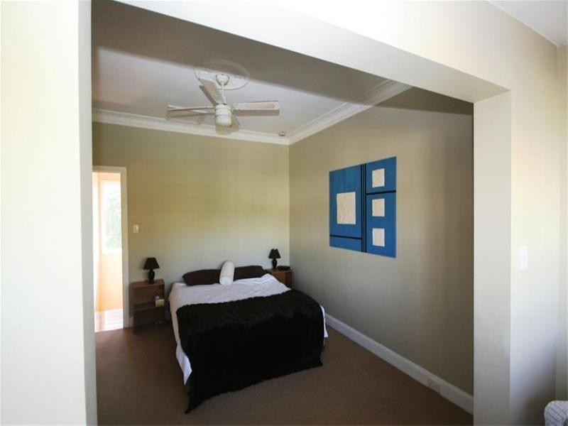 4 Cleary Street, Hamilton NSW 2303