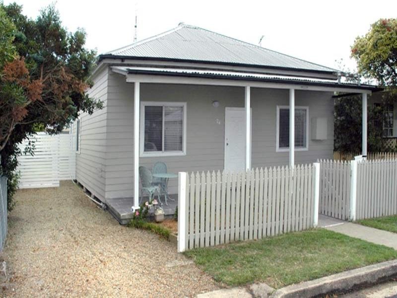 24 Watson Street, Islington NSW 2296