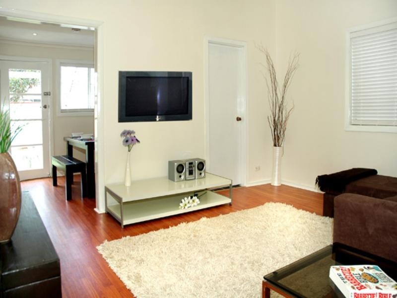 24 Watson Street, Islington NSW 2296