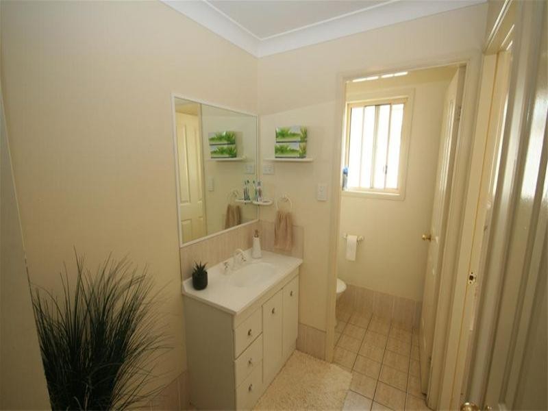 12 Brumby Crescent, Maryland NSW 2287