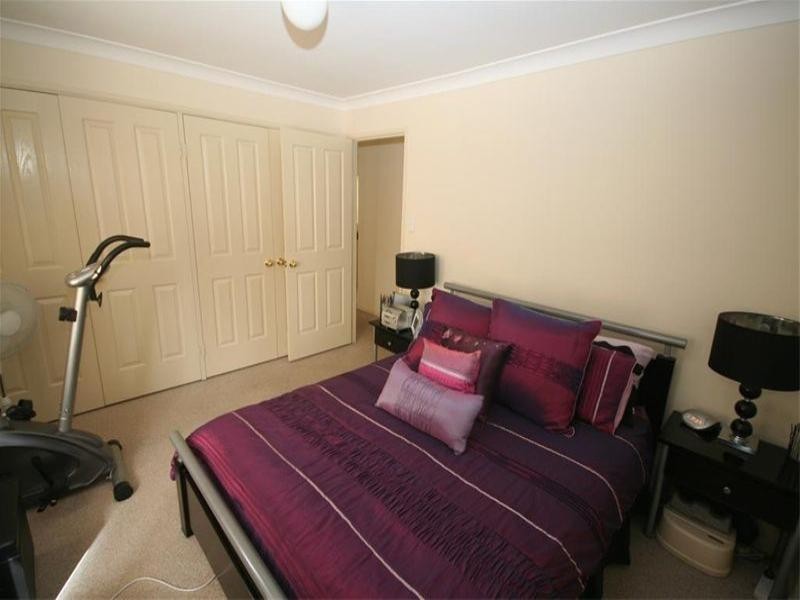 12 Brumby Crescent, Maryland NSW 2287