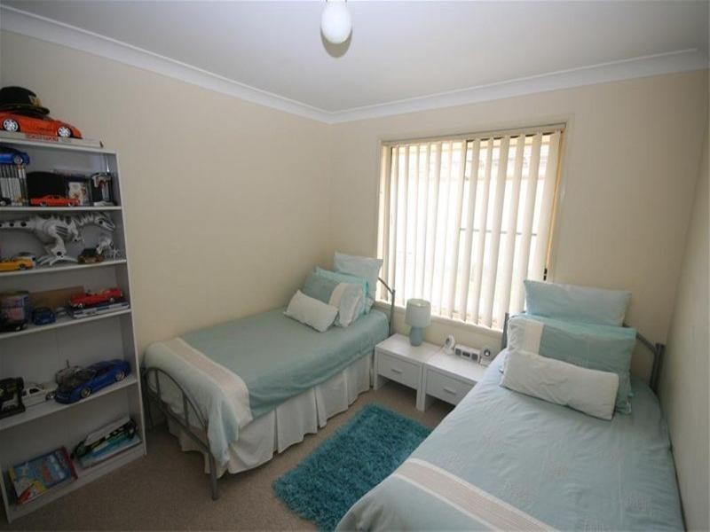 12 Brumby Crescent, Maryland NSW 2287