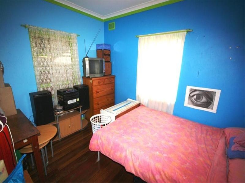 7 Stone Street, Stockton NSW 2295