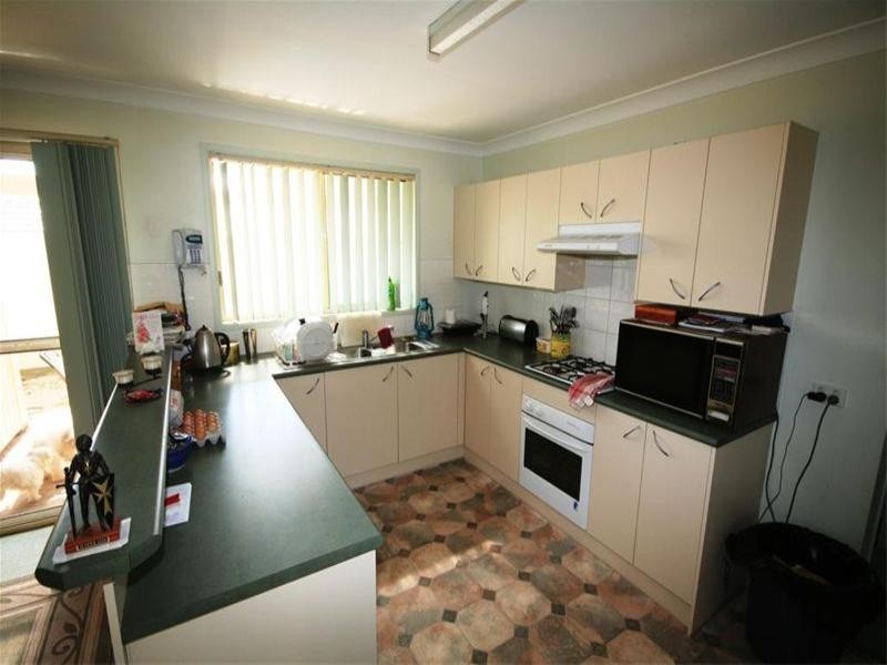 14 Brumby Crescent, Maryland NSW 2287