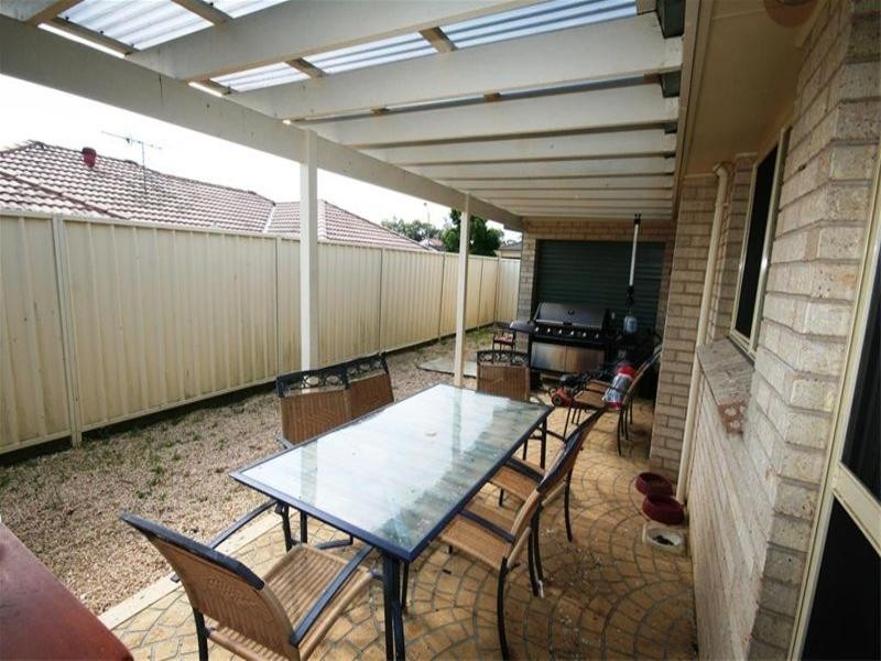 14 Brumby Crescent, Maryland NSW 2287