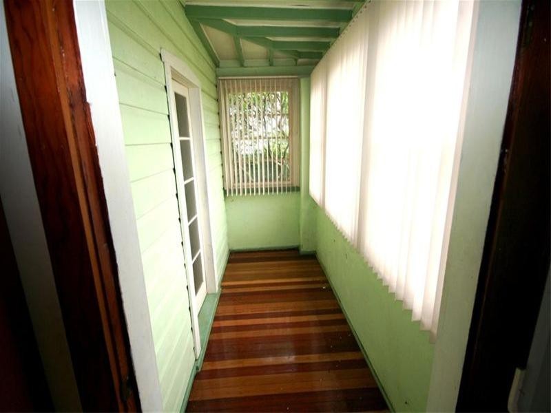 30 Pembroke Street, Stockton NSW 2295