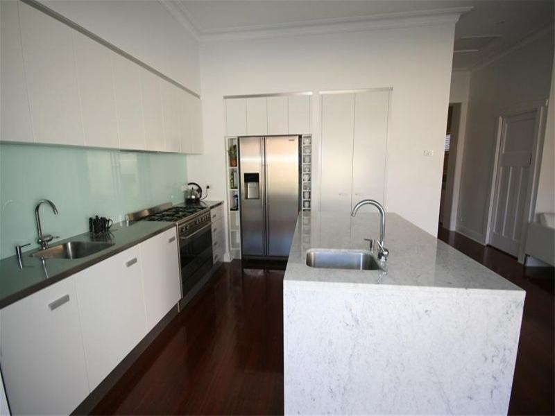 37 National Park Street, Hamilton South NSW 2303