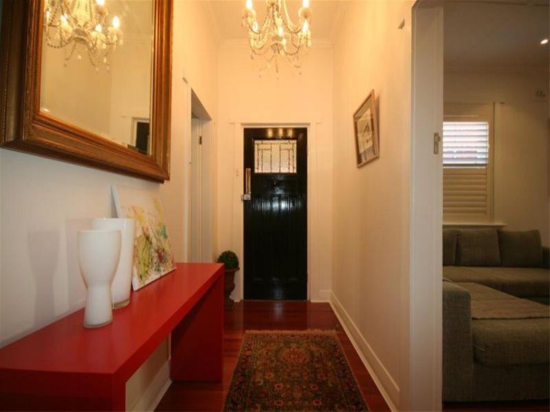 37 National Park Street, Hamilton South NSW 2303