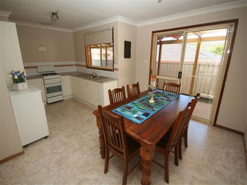 1 Croydon Place, Warners Bay NSW 2282