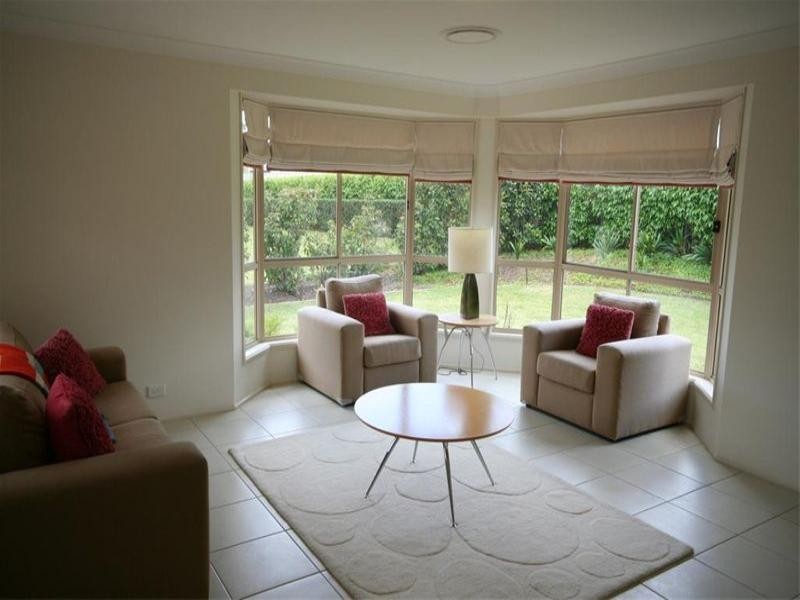 52 Northlakes Drive, Cameron Park NSW 2285