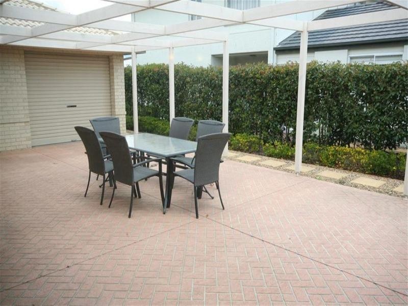 52 Northlakes Drive, Cameron Park NSW 2285